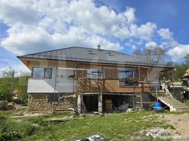 Casă modernă în Vâlcele, teren 1000 mp