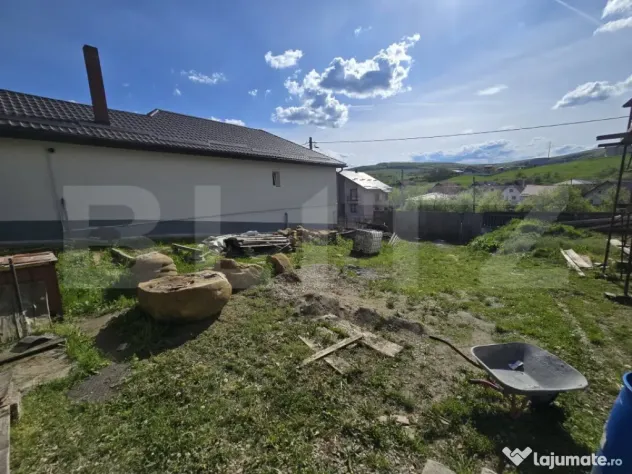 Casă modernă în Vâlcele, teren 1000 mp