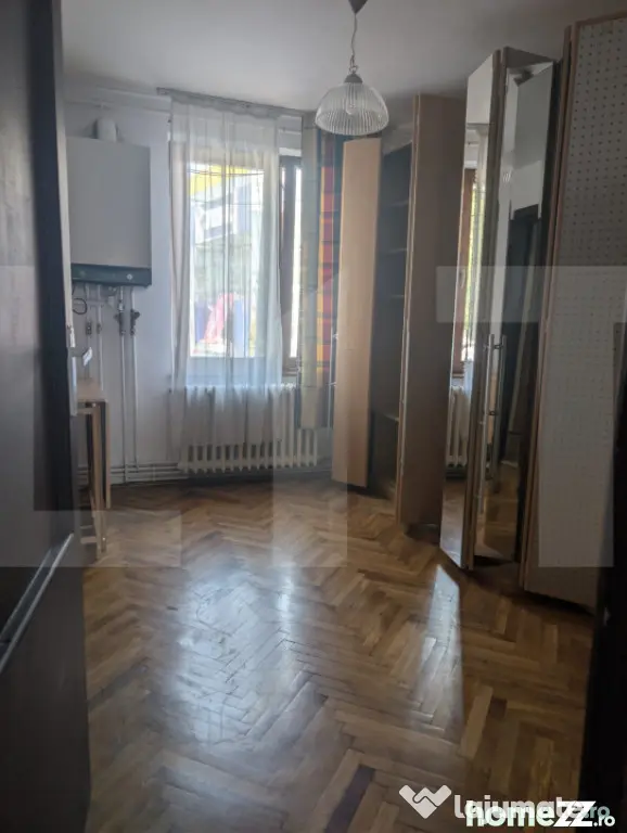 De inchiriat apartament ultracentral 3 camere 70 mp - Sfantu Gheorghe (Covasna)