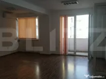 Apartament de vânzare, cu o camera, 44 mp, zona centrala