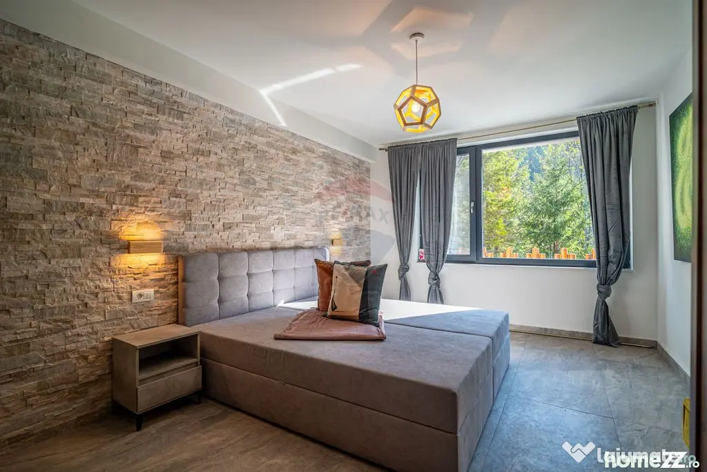 Vila superbă în inima stațiunii Sinaia – eleganță,...