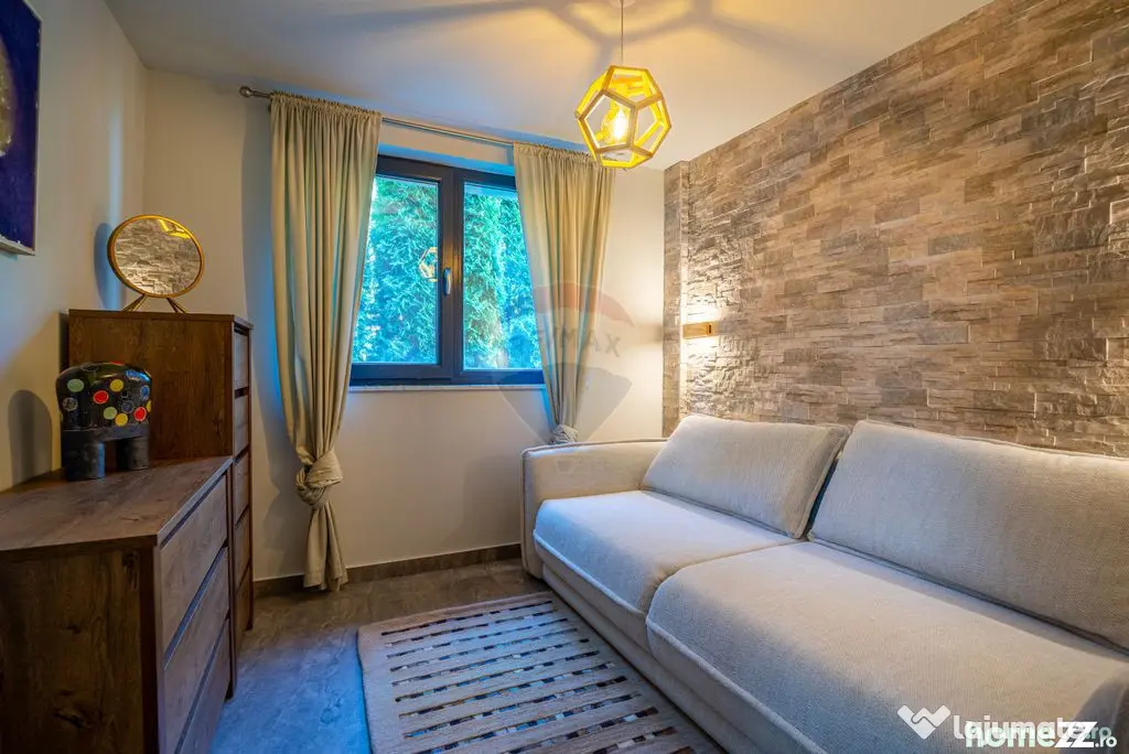 Vila superbă în inima stațiunii Sinaia – eleganță,...
