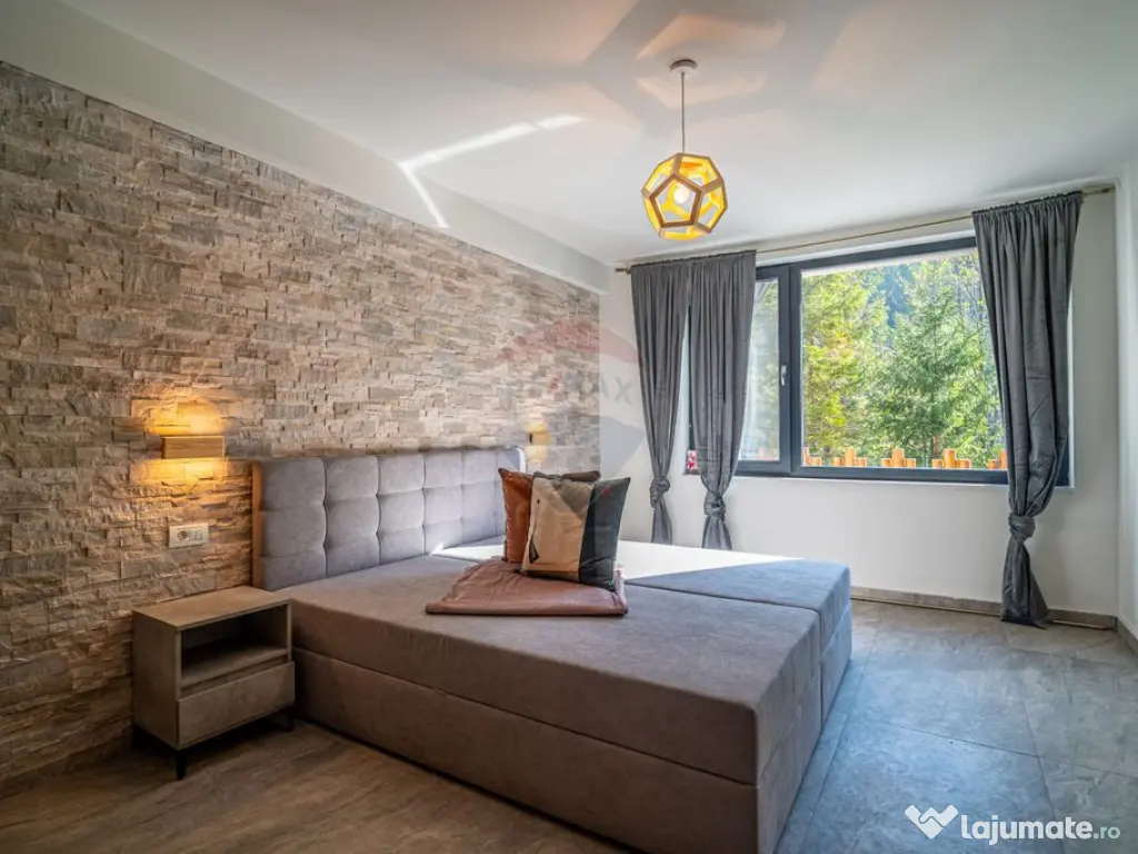 Vila superbă în inima stațiunii Sinaia – eleganță,...