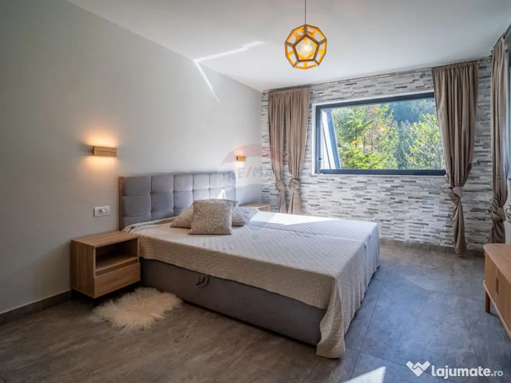 Vila superbă în inima stațiunii Sinaia – eleganță,...