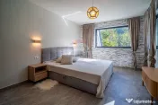 Vila superbă în inima stațiunii Sinaia – eleganță,...