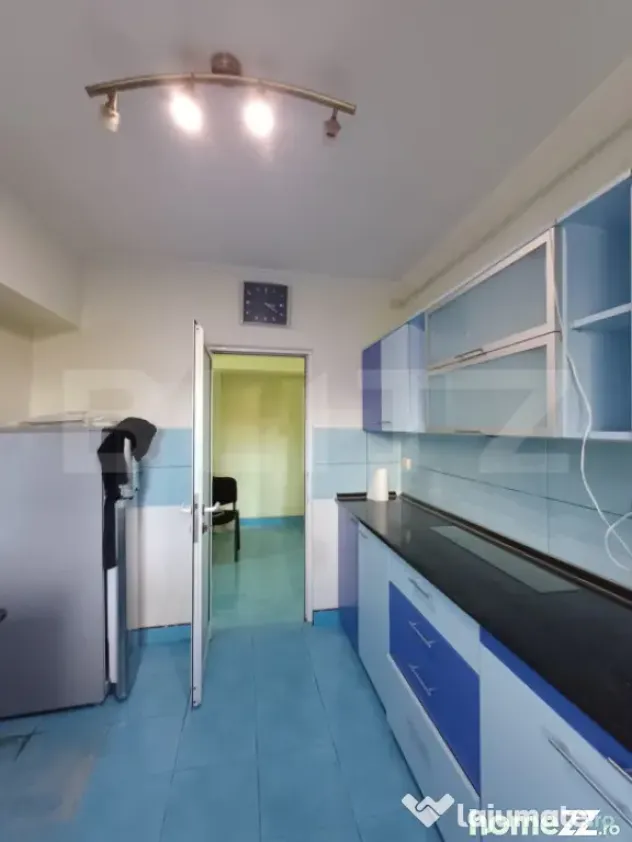 Apartament de vanzare, cu 3 camere, 84 mp, zona Centrala