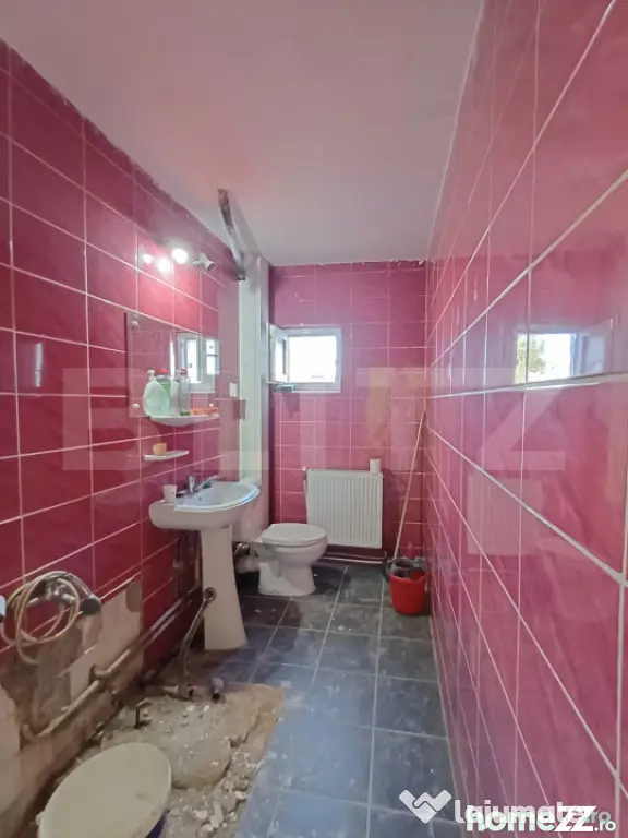 Apartament de vanzare, cu 3 camere, 84 mp, zona Centrala