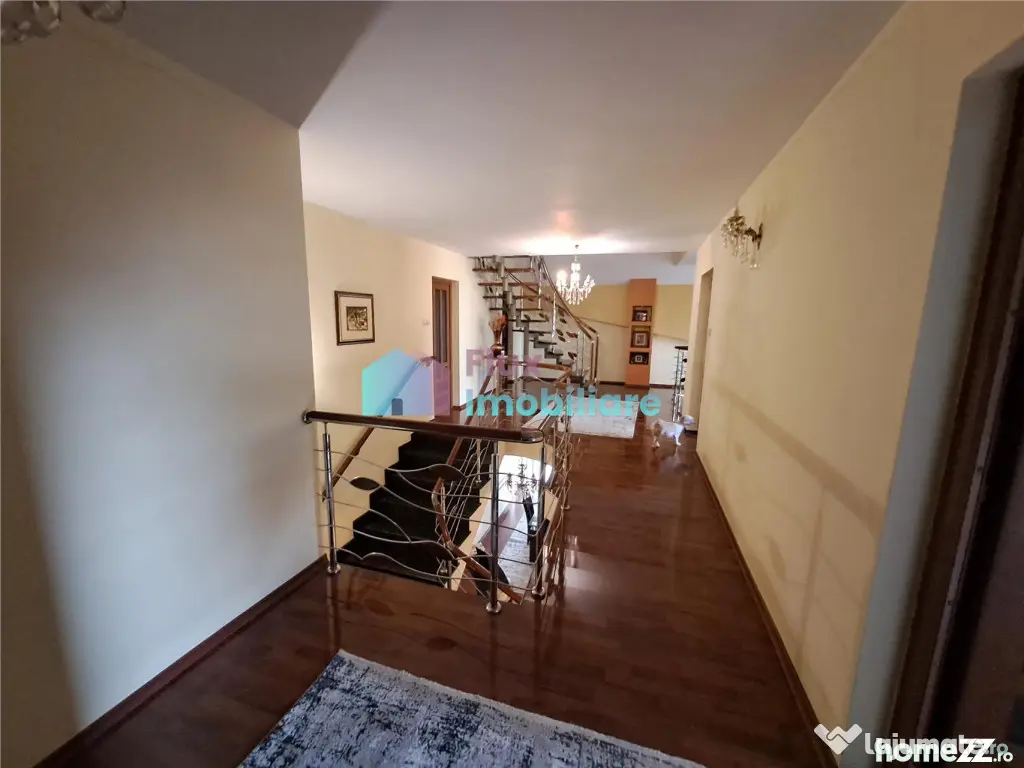 Vila cu 20 ari teren in Scheia - Scheia (Suceava)