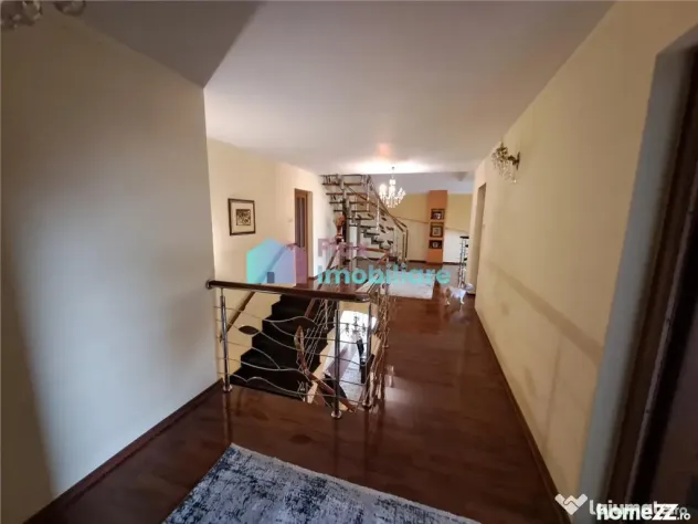 Vila cu 20 ari teren in Scheia - Scheia (Suceava)