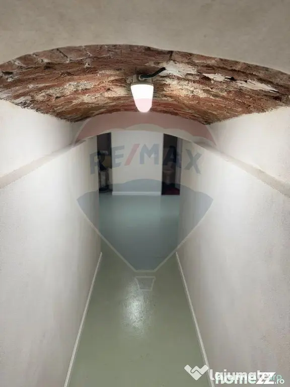 Spațiu comercial de închiriat 40 mp, în zona Decebal
