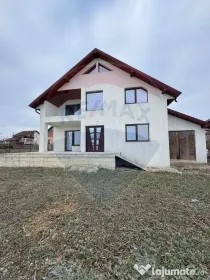 Casă / Vilă de vânzare MIHOVENI