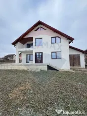 Casă / Vilă de vânzare MIHOVENI 