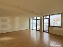 Penthouse pe 2 etaje la casă, 144 mp utili cu 113 mp teras?