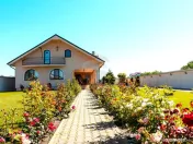 Casă / Vilă cu 4 camere de vânzare in Spataru, Buzau 