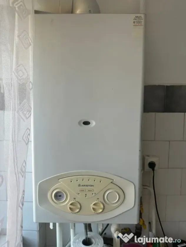 Etaj 2- Apartament 3 camere confort 1, zona Garii.