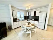 Apartament 3 camere si 2 bai - zona Avantgarden. 