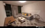Apartament cu 3 camere, decomandat, etaj 1, centrala si AC,