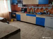 Casa zona Unirea la iesire 