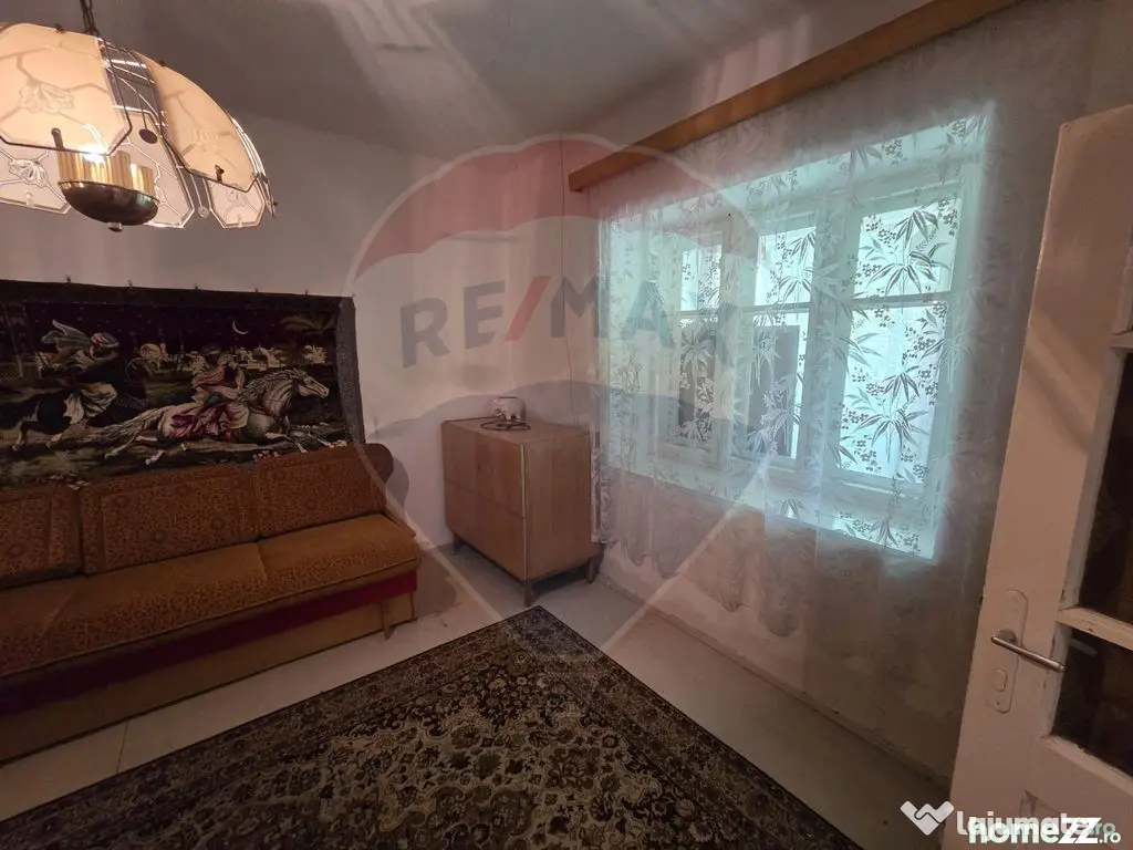 Casă cu gradina si solarii de legume in Mehkerek UNGARIA