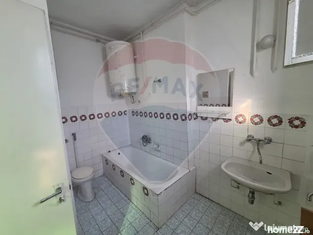 Casă cu gradina si solarii de legume in Mehkerek UNGARIA