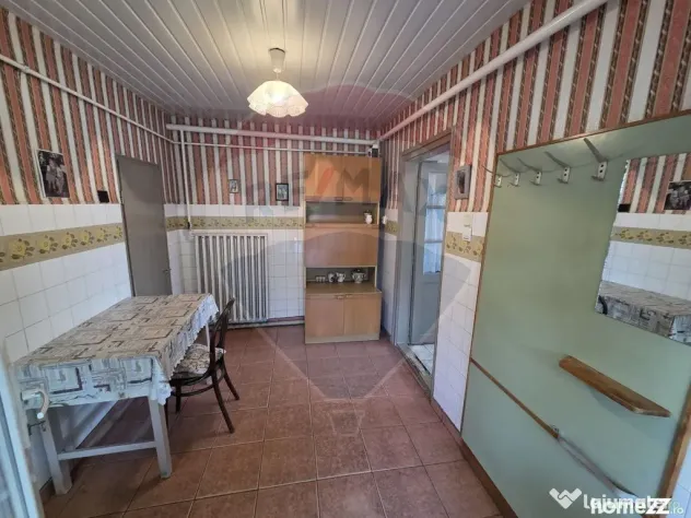 Casă cu gradina si solarii de legume in Mehkerek UNGARIA