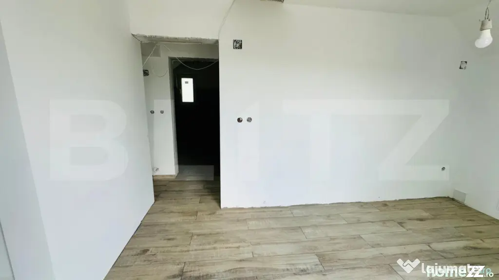 Casa de vanzare, cu 3 camere, moderna, zona Dumbrava - Iasi (Iasi)
