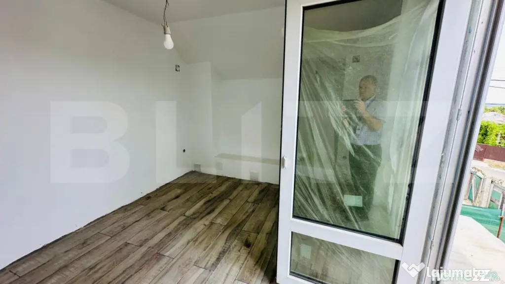 Casa de vanzare, cu 3 camere, moderna, zona Dumbrava - Iasi (Iasi)