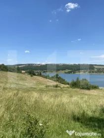Teren intravilan de 600 mp la doar 50 m de lac – Pădureni