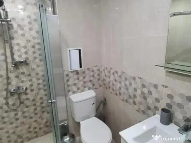 2 camere in zona Steaua