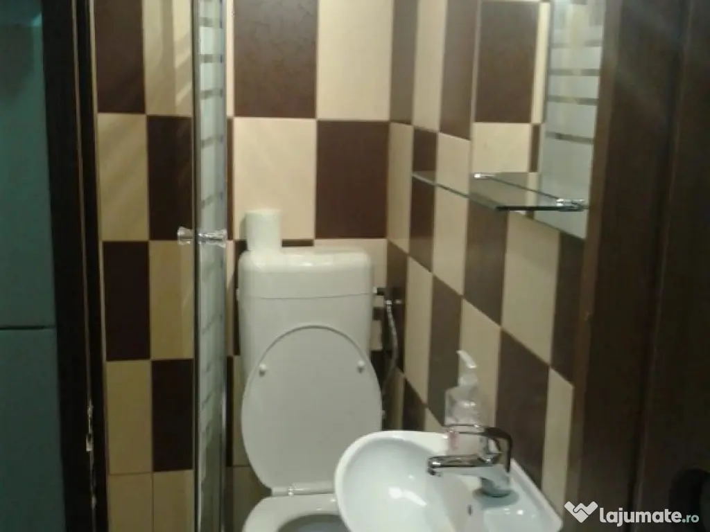 1 camera in zona Take Ionescu