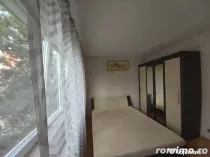 1 camera in zona Dacia