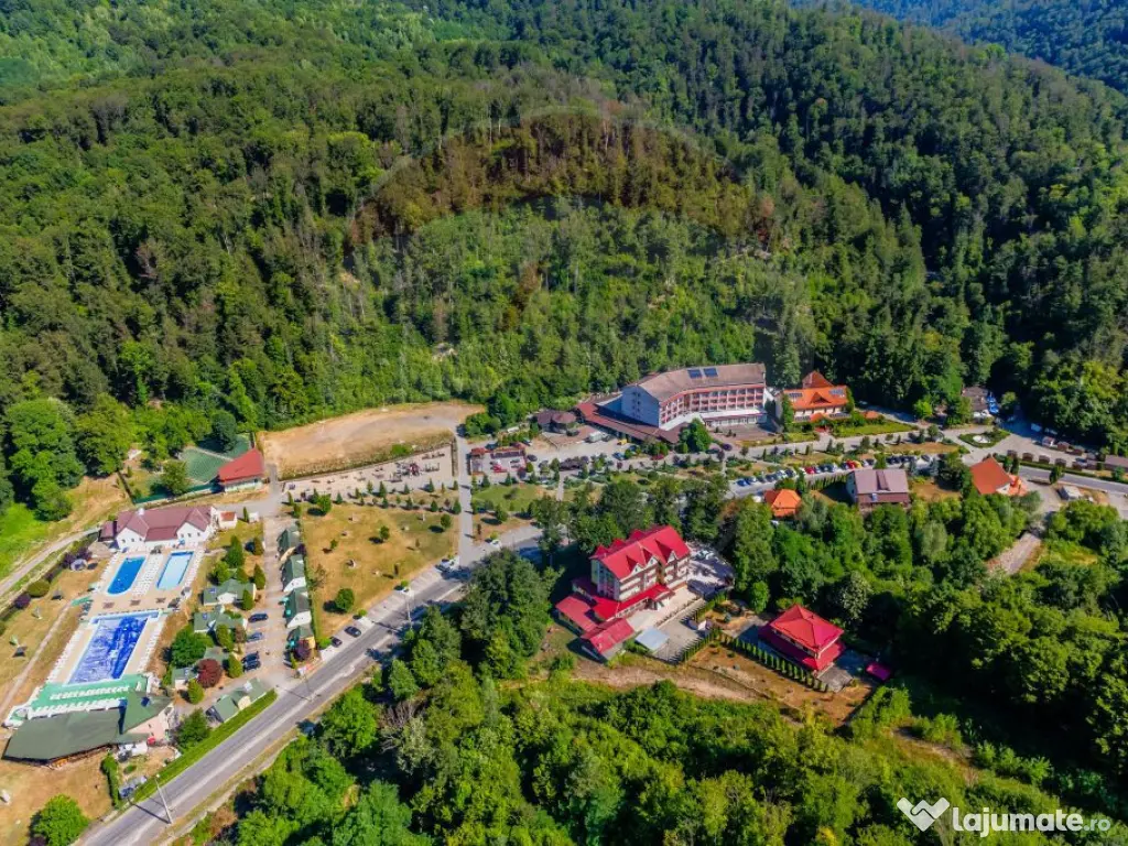 Hotel Panoramic- Investiție cu potențial balnear în st...