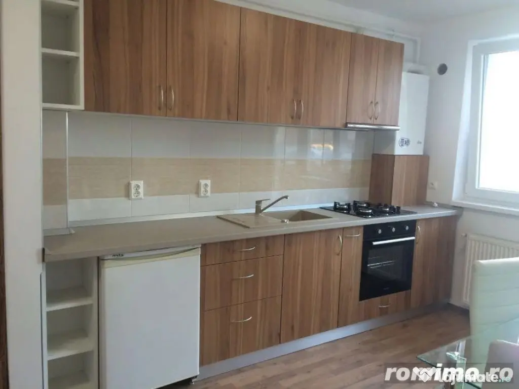 1 camera in zona Centrului