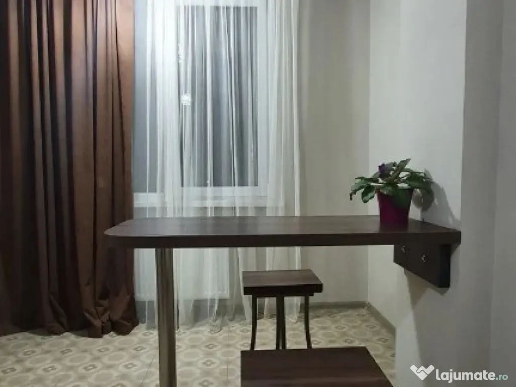 1 camera in zona Centrala