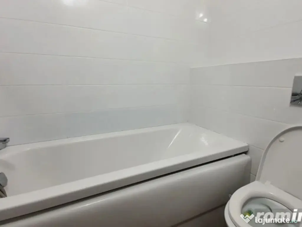 1 camera in zona Centrala