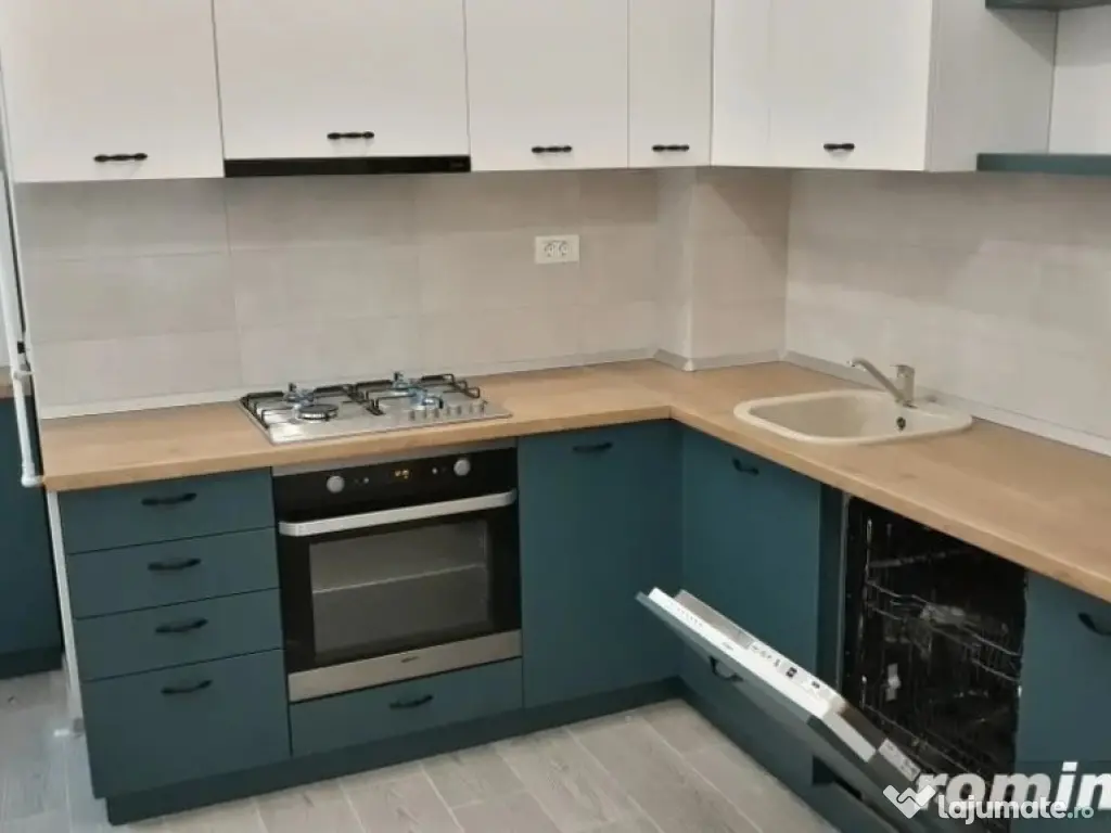 2 camere in zona Centru