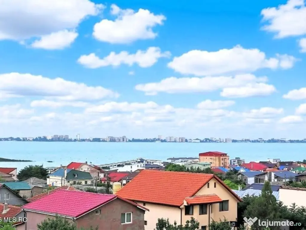 Ovidiu - Str. Nationala, Vila P+1E, teren 1094 mp, vedere...