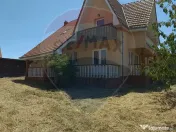 Casă cu mansardă cu 5 camere de vânzare în zonă metr... 
