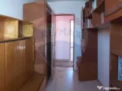 Casă cu mansardă cu 5 camere de vânzare în zonă metr... 