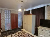 Casa de vanzare, Sanmartin la intrarea in localitate 