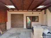 Casa de vanzare, Sanmartin la intrarea in localitate 