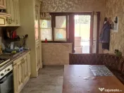 Casa de vanzare, Sanmartin la intrarea in localitate 