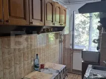 Apartament 3 camere, 47mp, zona Dambu Pietros