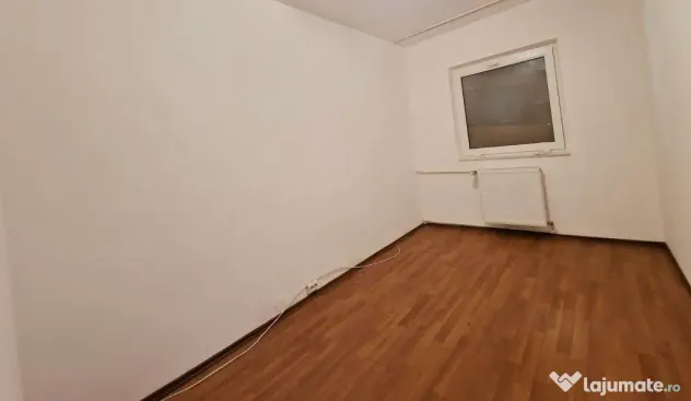 Apartament 3 camere – parter – zona 2 Cocosi, Micro 20