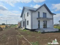 Vila premium 4 camere cu garaj in Ciorogarla (posibilitate r