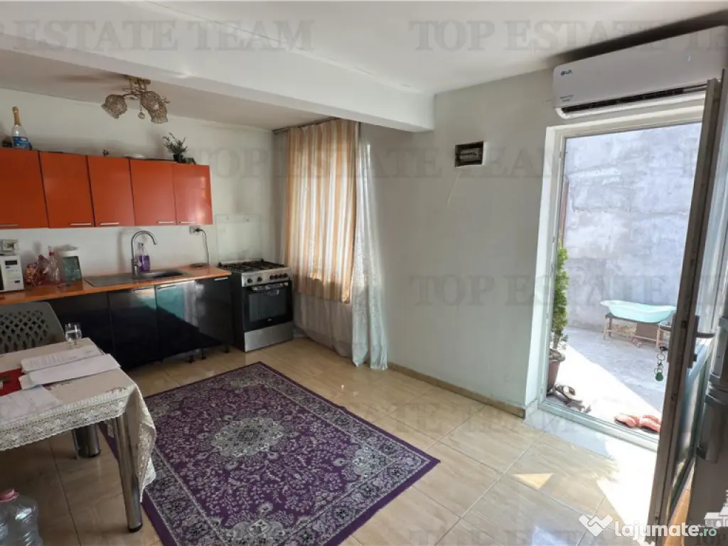Casa 3 camere decomandat in oras Pantelimon