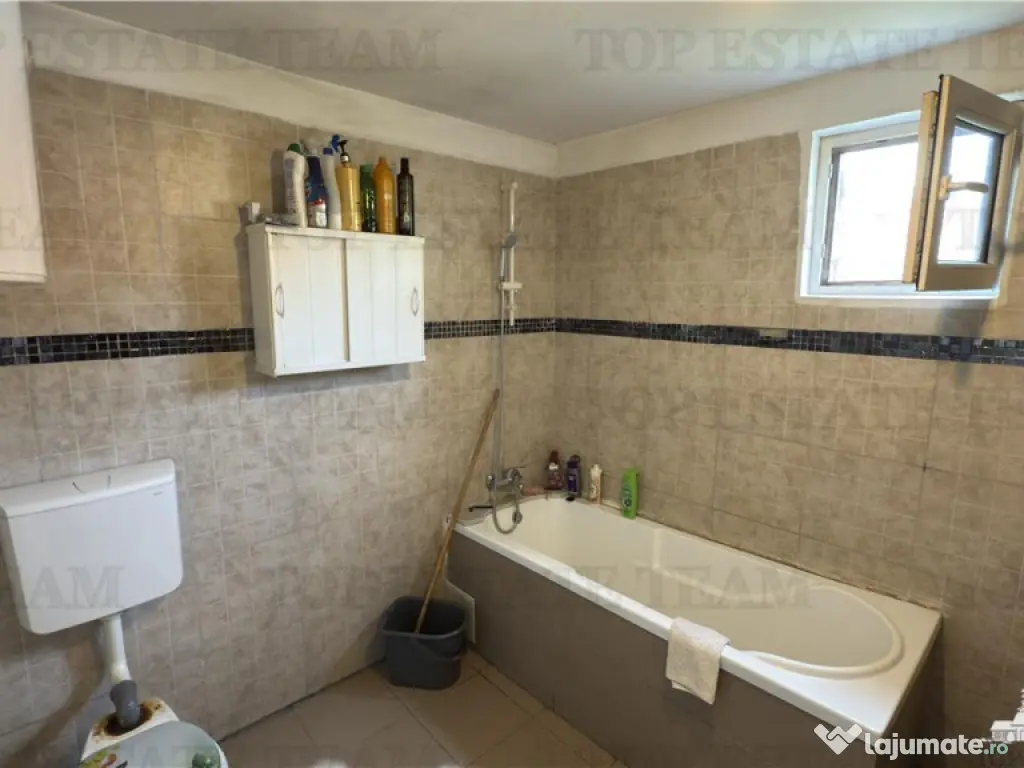 Casa 3 camere decomandat in oras Pantelimon