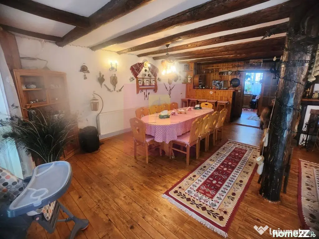 Vila de vacanta de vanzare in Busteni - Zona Zamora