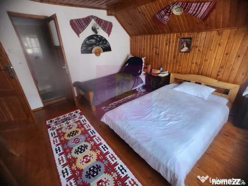 Vila de vacanta de vanzare in Busteni - Zona Zamora