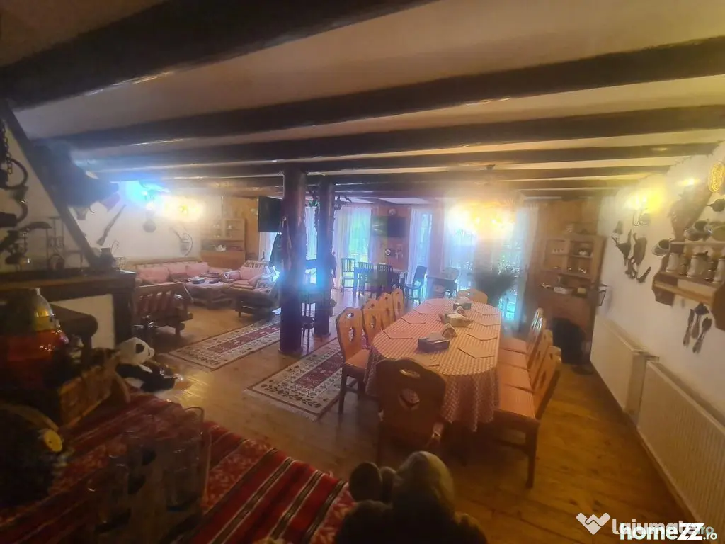 Vila de vacanta de vanzare in Busteni - Zona Zamora